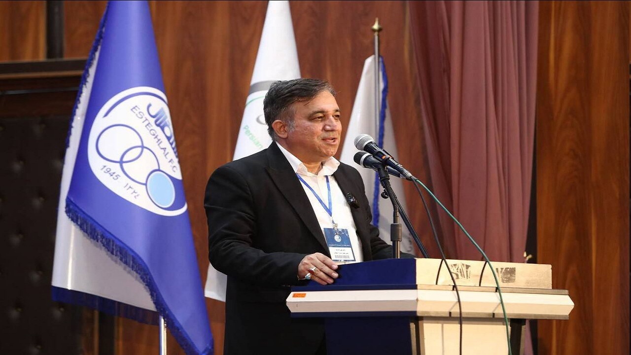با تایید تاجر نیا؛ استقلال ۲ برابر سقف قانونی، هزینه نقل و انتقالات کرده است