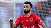 منصوریان: وقت آن رسیده نوراللهی را به تیم ملی برگردانند