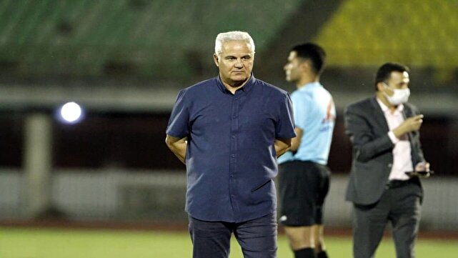 پیوس: به هاشمیان تا هفته نهم فرصت بدهند/ پرسپولیس دفاع چپ خارجی نمی‌خواهد