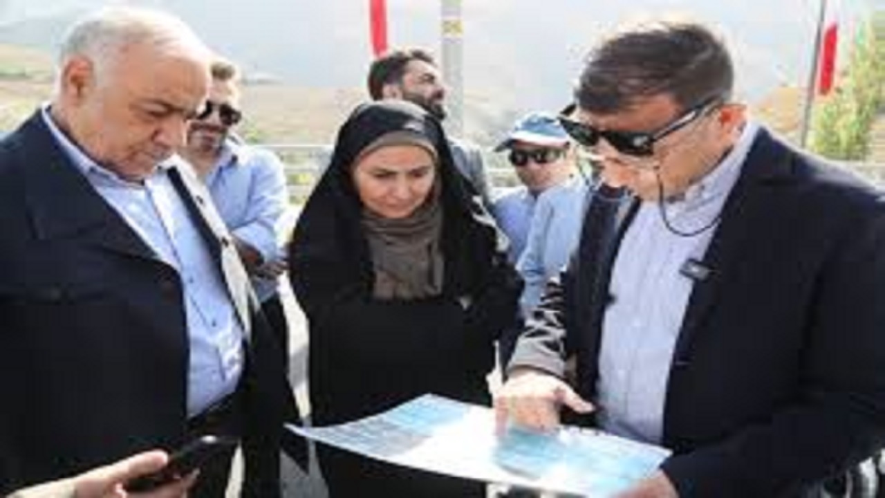 بازدید وزیر راه و شهرسازی از مراحل اجرایی باند شرقی منطقه ۲ آزادراه تهران-شمال