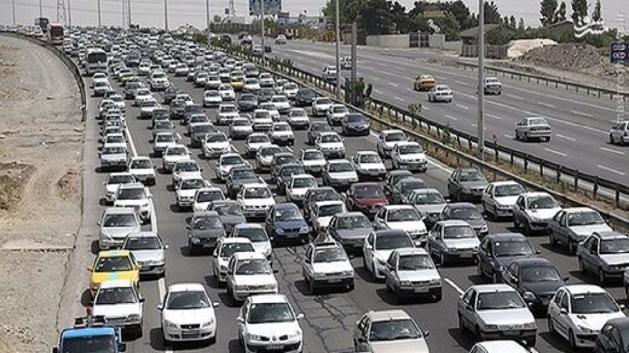 تردد از محور قدیم تهران- قم بدون پرداخت عوارض تردد از محور قدیم تهران- قم بدون پرداخت عوارض