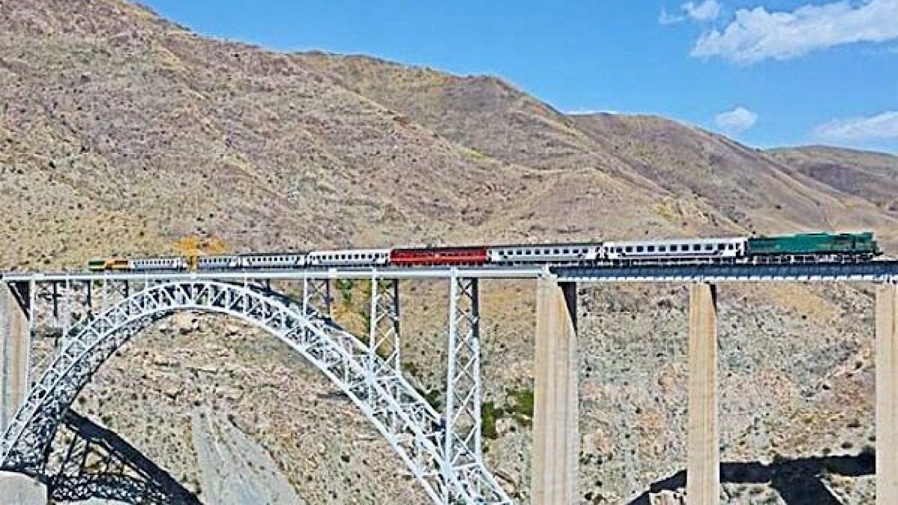 توسعه حرکت قطار‌های بین‌المللی از ایران به کشور‌های CIS و جمهوری آذربایجان