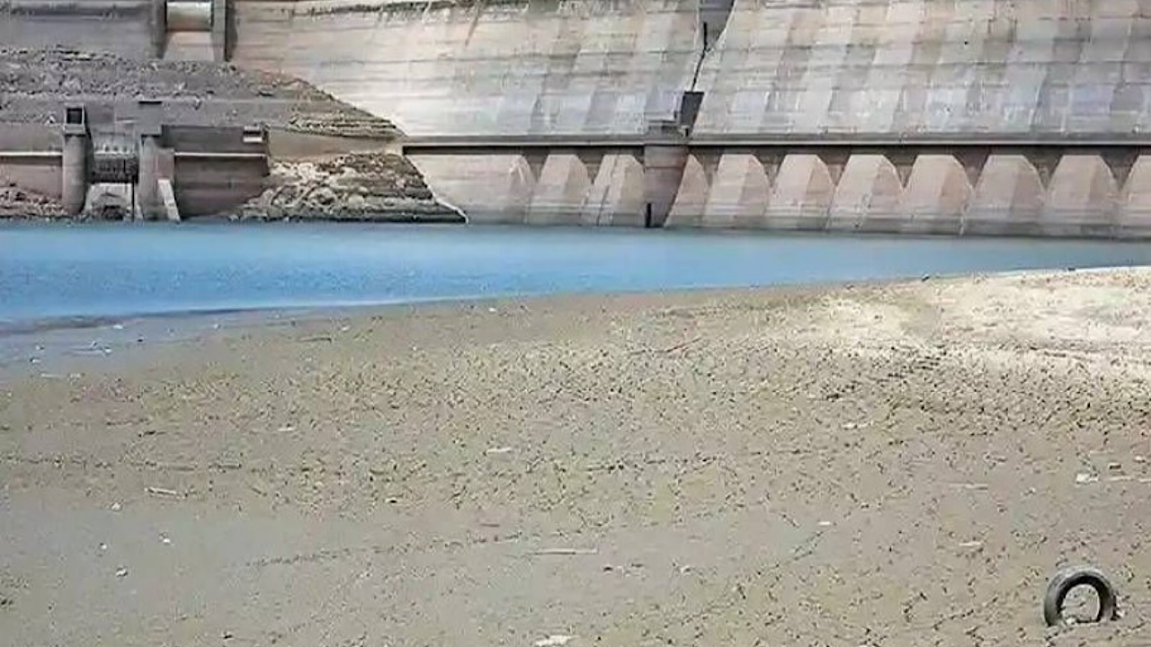 اتخاذ تصمیمات ویژه برای مدیریت بحران آب شرب تهران اتخاذ تصمیمات ویژه برای مدیریت بحران آب شرب تهران