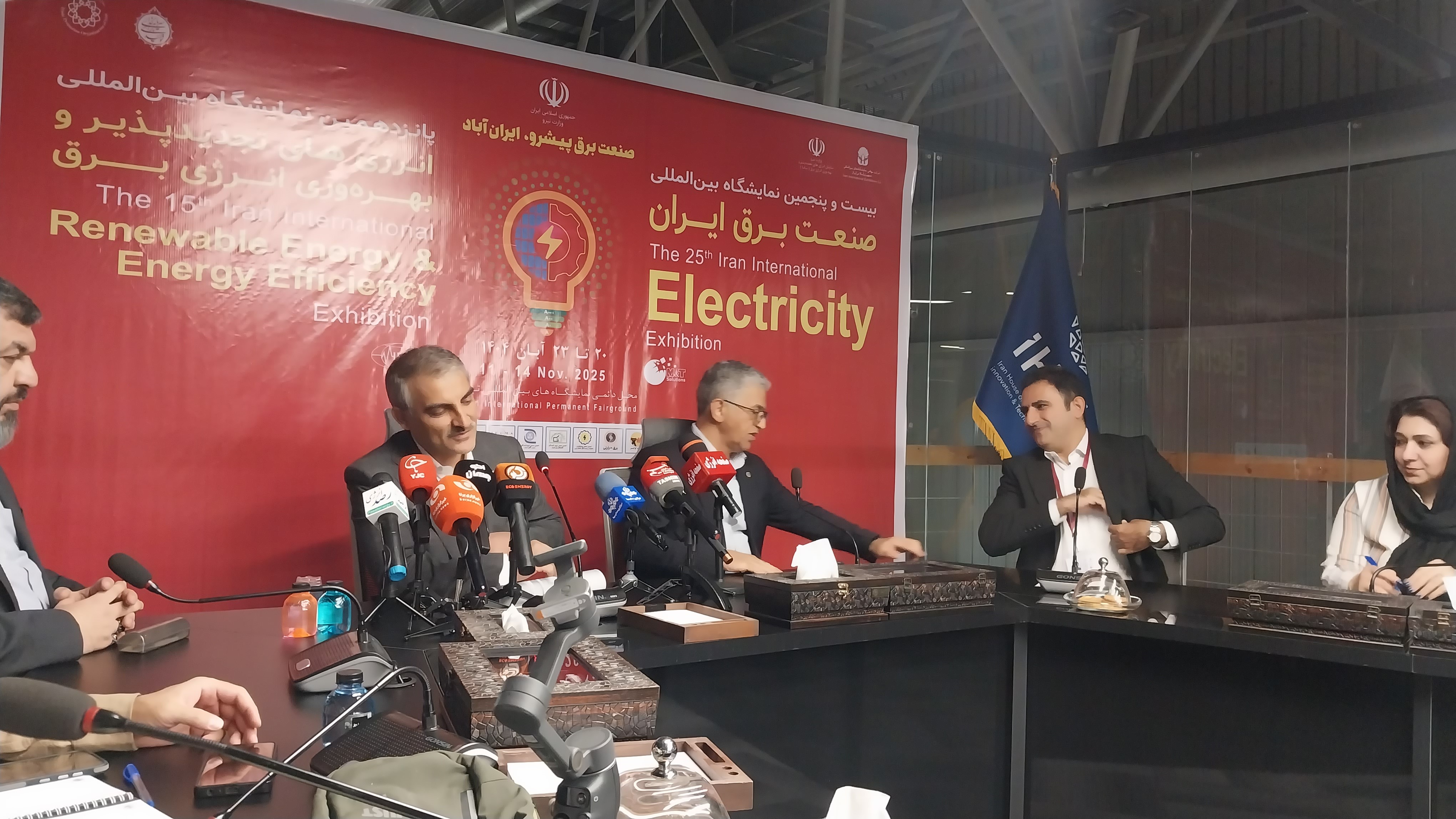 بالای ۹۱ درصد ظرفیت مخازن نیروگاهی پر از سوخت مایع است