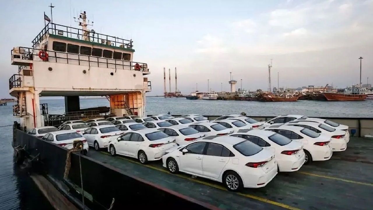 ترخیص خودرو‌های وارداتی از گمرکات کشور در حال اجراست