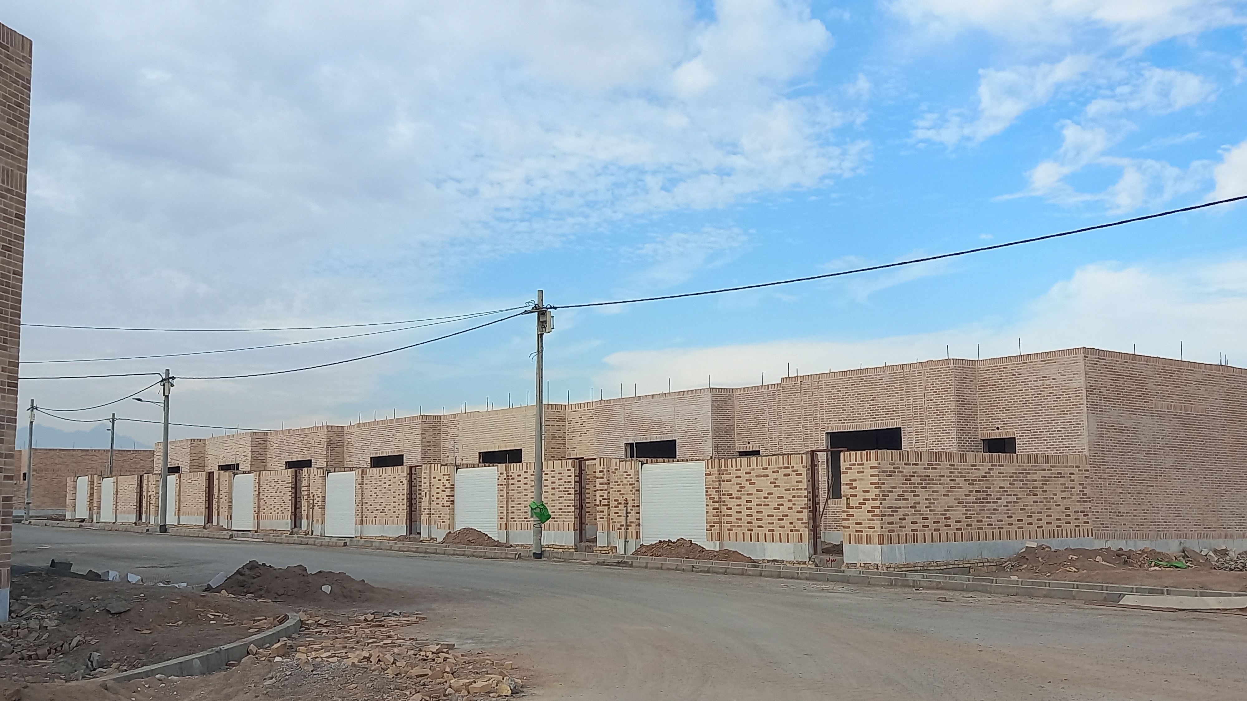 ساخت اولین واحدهای مسکونی ویلایی دولتی کلید خورد ساخت اولین واحدهای مسکونی ویلایی دولتی کلید خورد