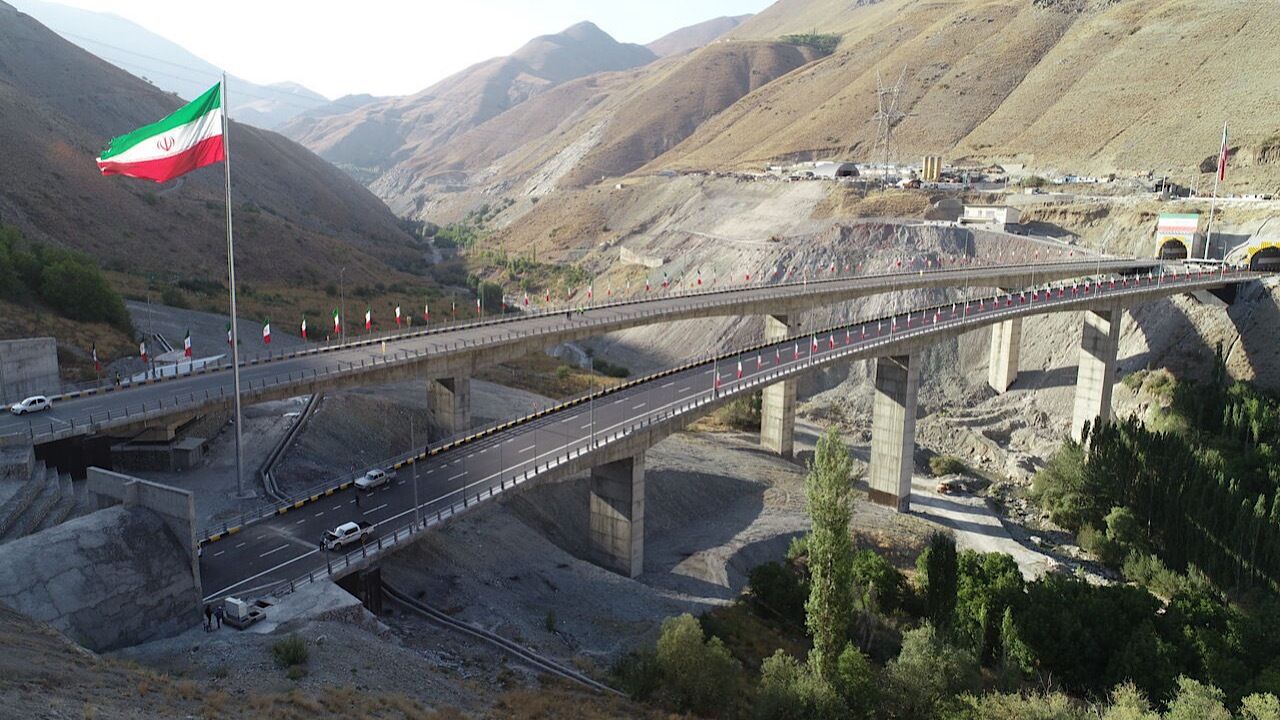 عوارضی آزادراه تهران- شمال از مالیات بر ارزش افزوده معاف شد عوارضی آزادراه تهران- شمال از مالیات بر ارزش افزوده معاف شد