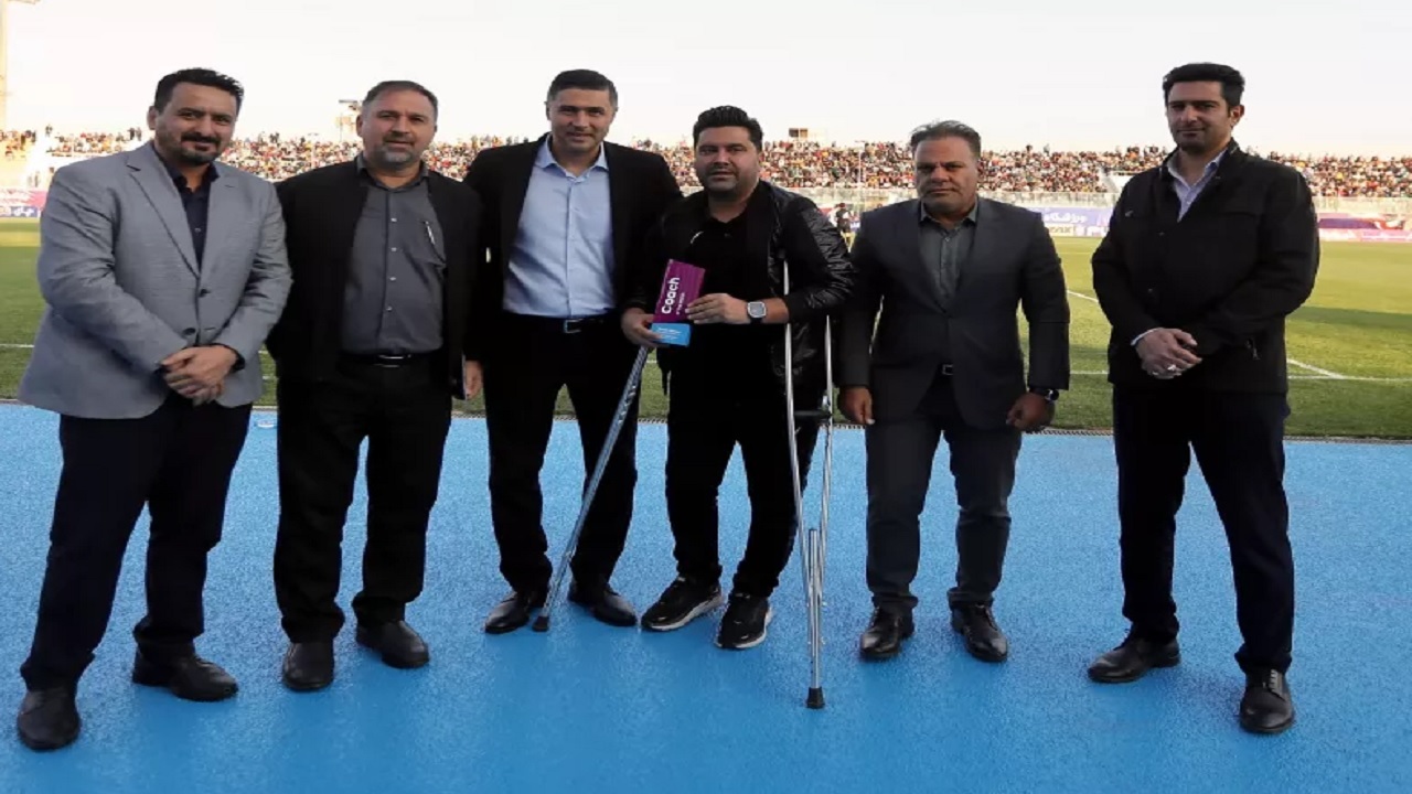 چادرملو ۰ – ۰ ذوب آهن/ دیدار کویرنشینان برنده نداشت + فیلم