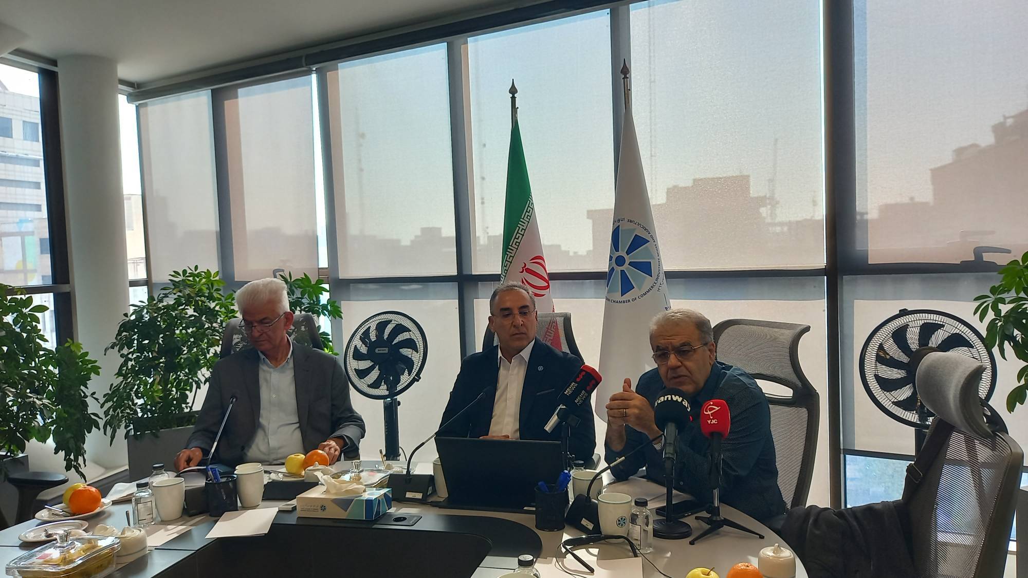 بسیاری از ایرلاین‌ها  تنها یک فروند هواپیما دارند که به تازگی مجوز تأسیس گرفته اند+فیلم