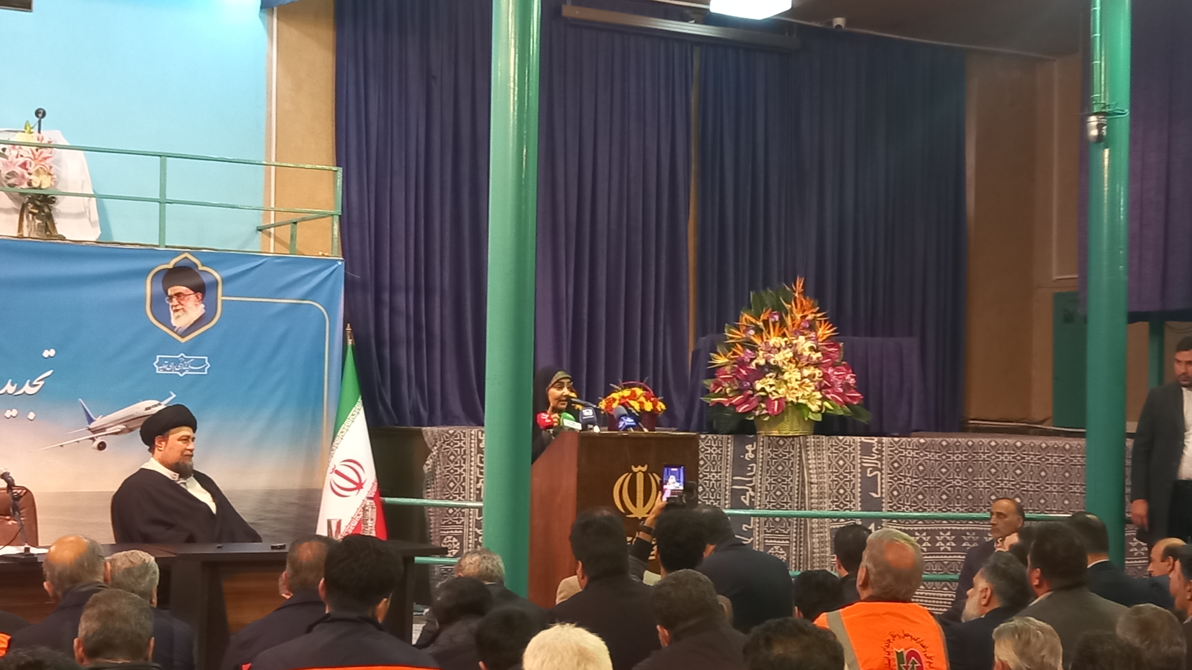 فرودگاه‌های کشور کمتر از ۱۰ روز به همت پیمانکاران  از  آماده پرواز شدند+ فیلم