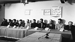 جمهوری اسلامی چهطور در آستانه کودتا طومار حزب توده را برچید؟ جمهوری اسلامی چهطور در آستانه کودتا طومار حزب توده را برچید؟