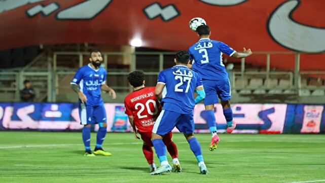 استقلال و تراکتور به تساوی بسنده کردند استقلال و تراکتور به تساوی بسنده کردند