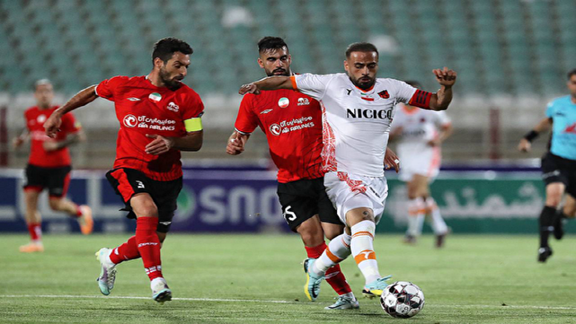 نبرد تراکتور با قعرنشین لیگ در تبریز/ نخستین سرمربیگری  حمید مطهری در فولاد