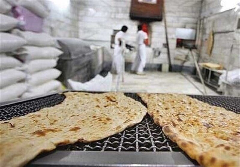 چرا صف‌های نان شلوغ است؟/ روایت رییس اتاق اصناف درباره تامین آرد و نان در کشور