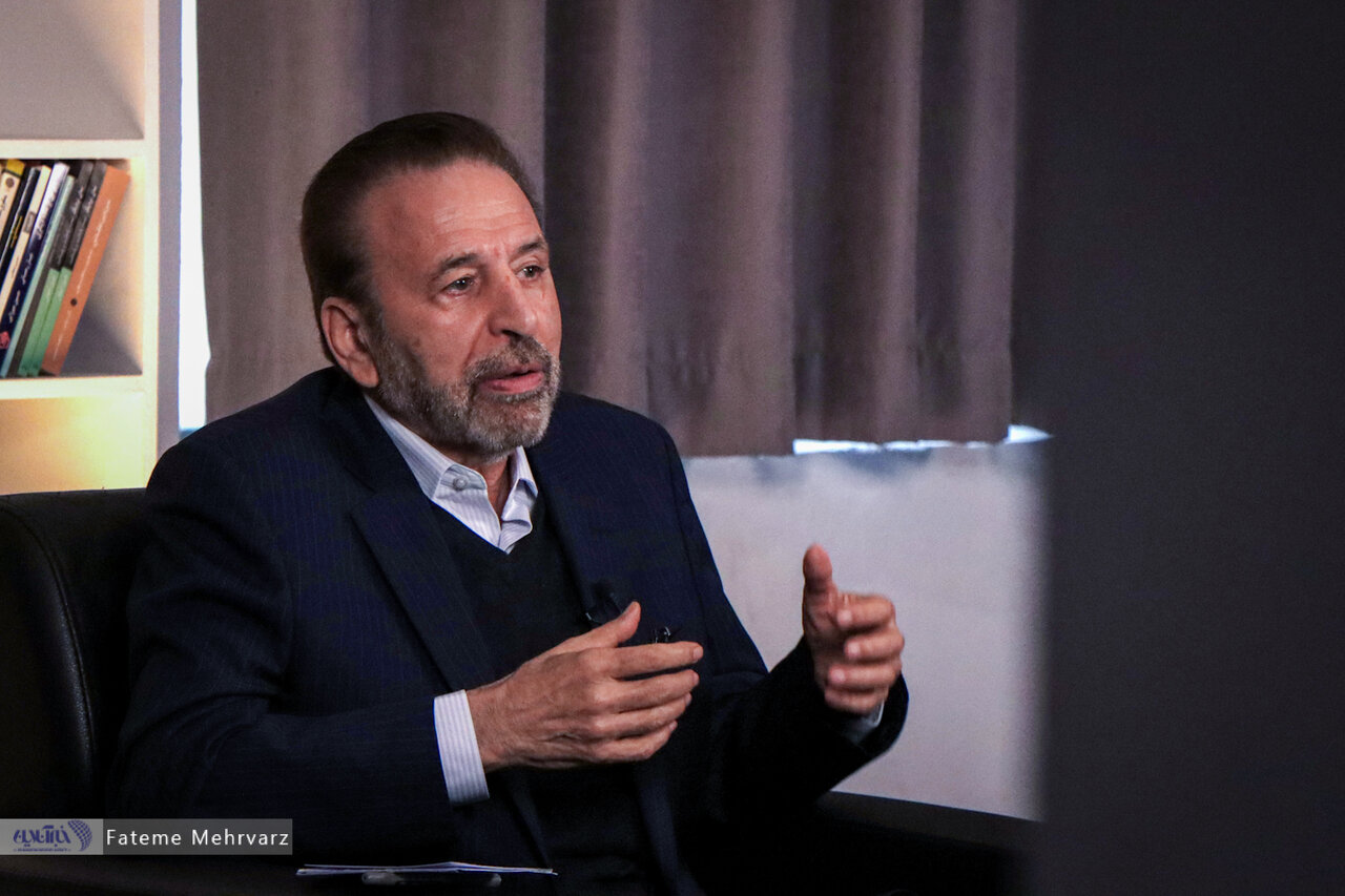 واعظی: ترامپ به دلیل شکست از حضرت آیت‌الله خامنه‌ای کینه دارد/ حرف ترامپ علیه رهبری، در ایران خریدار ندارد