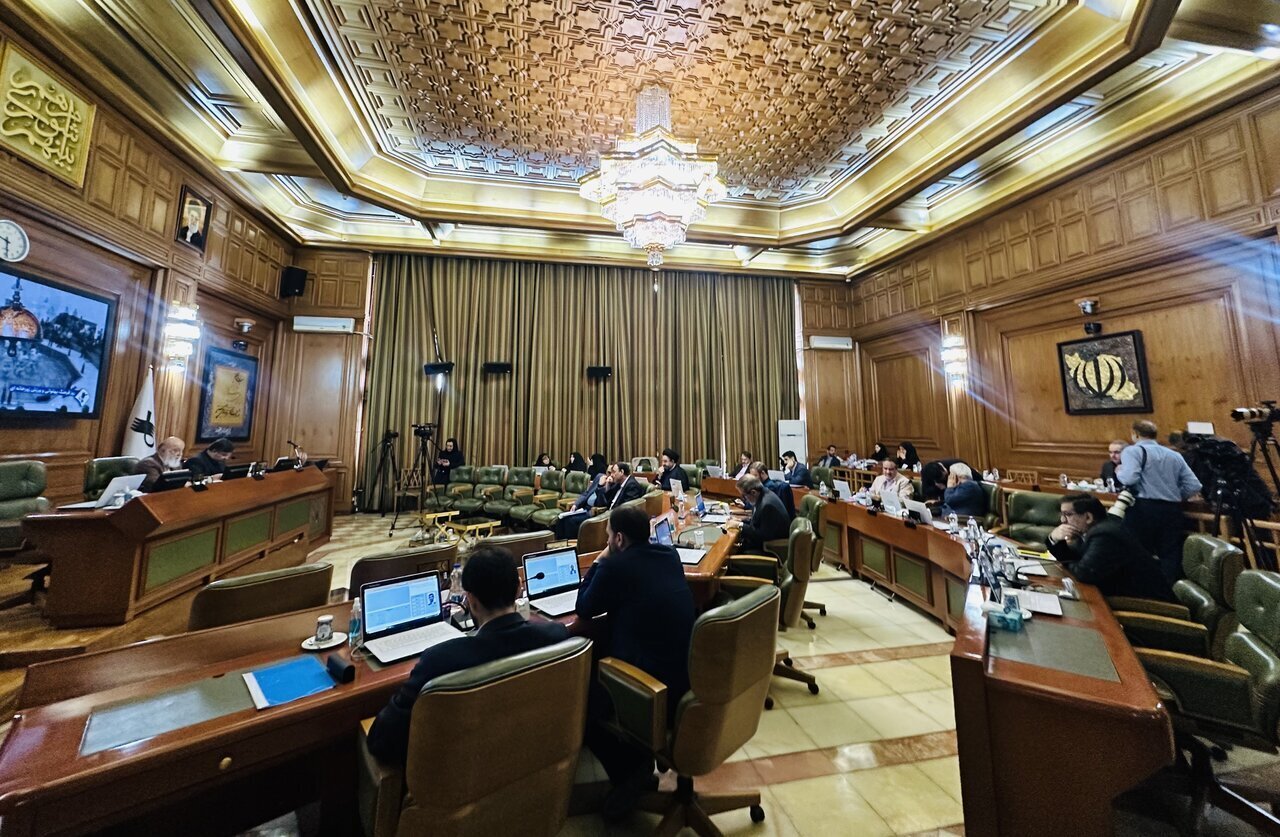 انتخابات شورای شهر تهران؛ رقابت بین پسران و دختران سیاسیون قدیمی/ از دختر شهید تندگویان تا پسر حمیدرضا جلاییپور انتخابات شورای شهر تهران؛ رقابت بین پسران و دختران سیاسیون قدیمی/ از دختر شهید تندگویان تا پسر حمیدرضا جلاییپور