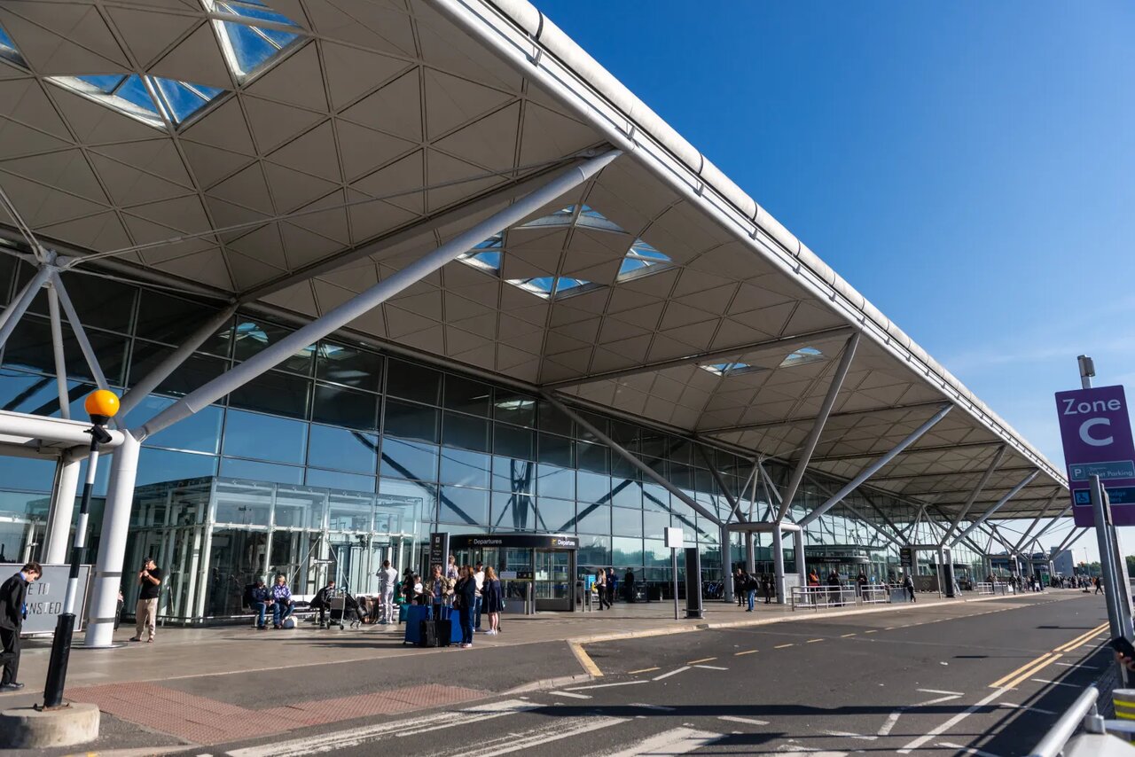 همه فرودگاه‌های کشور عملیاتی هستند/ مسافران قبل از عزیمت به فرودگاه تماس بگیرند