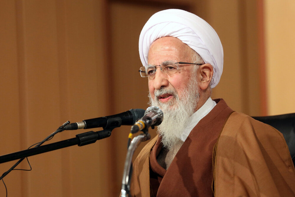 آیت الله جوادی آملی: هیچ ظلمی در نظام هستی پایدار نمیماند/ هشدار نسبت به «خواب غفلت» در عرصههای اجتماعی و سیاسی آیت الله جوادی آملی: هیچ ظلمی در نظام هستی پایدار نمیماند/ هشدار نسبت به «خواب غفلت» در عرصههای اجتماعی و سیاسی