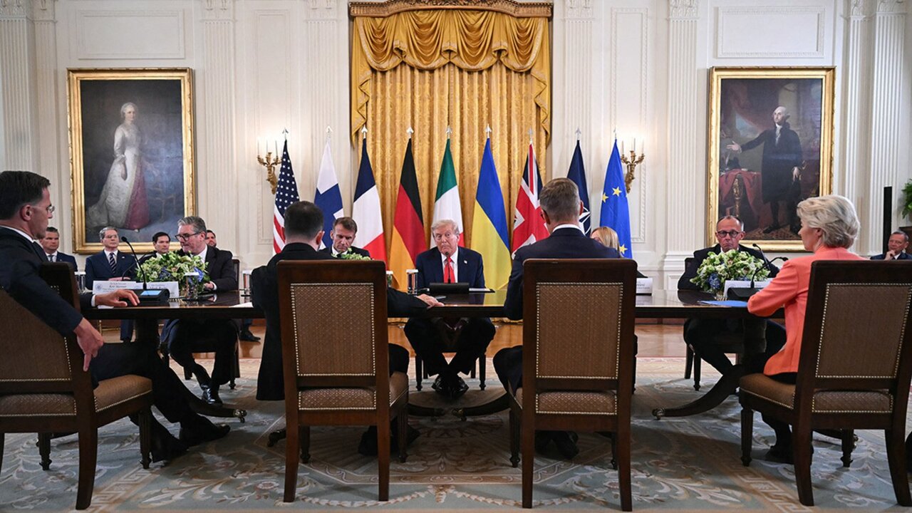 تشدید شکاف اروپا و آمریکا / مردم گرینلند نمی‌خواهند آمریکایی شوند / اقدامات ترامپ آیا آرایش نظامی جنگ سوم را مشخص می‌کند؟