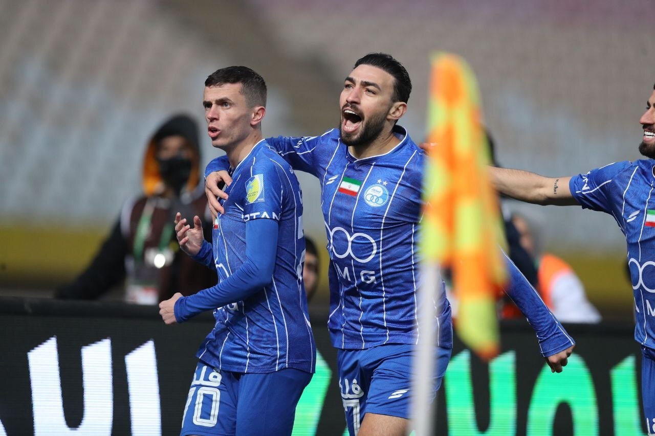 ابهام درباره زمان بازگشت خارجی‌های استقلال به ایران