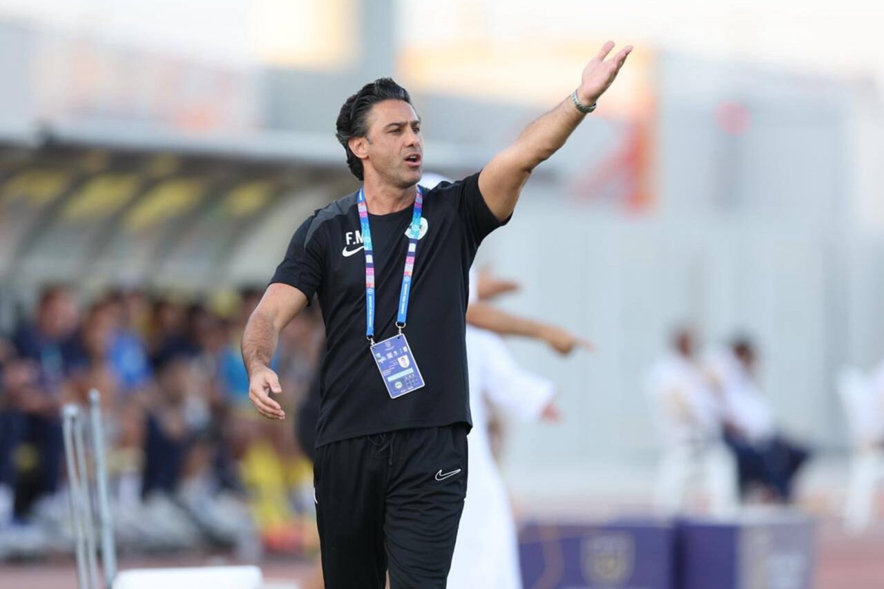 فرهاد مجیدی و شکست دادن تیم مورایس/فرار از بحران