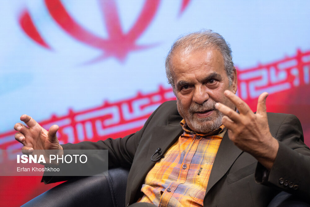 شمسالواعظین: ملتی که در جنگ ۱۲روزه آن حرکت بسیار درخشنده و درخششهای ملی را صورت داد، بعید است بعد از چند ماه بنا به توصیه ترامپ وارد شود شمسالواعظین: ملتی که در جنگ ۱۲روزه آن حرکت بسیار درخشنده و درخششهای ملی را صورت داد، بعید است بعد از چند ماه بنا به توصیه ترامپ وارد شود