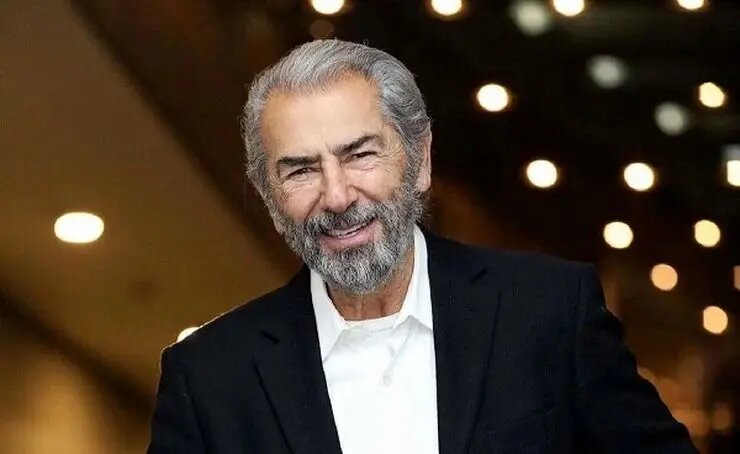 «فرامرز فریبیان» در ۲۷ سالگی و در اولین فیلم اش+ عکس «فرامرز فریبیان» در ۲۷ سالگی و در اولین فیلم اش+ عکس