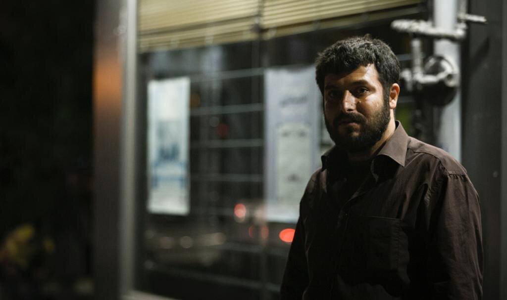 مواجهه یک زوج با مشکلات اقتصادی و بیماری فرزندشان/ «سگ‌دست» در سینماهای تهران