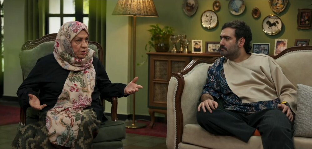 ناهید مسلمی: گاهی رضویان، معجونی یا مدیری کارهایی میکردند که نمیشد نخندید ناهید مسلمی: گاهی رضویان، معجونی یا مدیری کارهایی میکردند که نمیشد نخندید