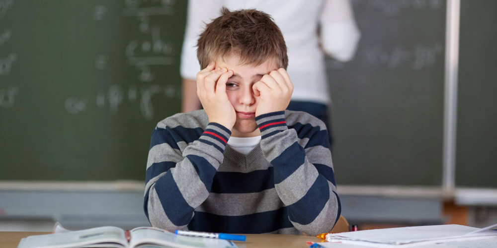 «آموزش مجازی»، ناتوان در مهار افت تحصیلی/ «مشارکت دانش‌آموزان هنرستانی در کلاس‌های غیرحضوری به زیر ۲۰ درصد رسیده است»