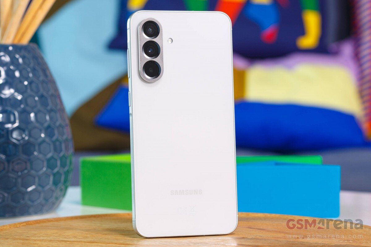 گوشی اقتصادی دیگری از سامسونگ در راه است