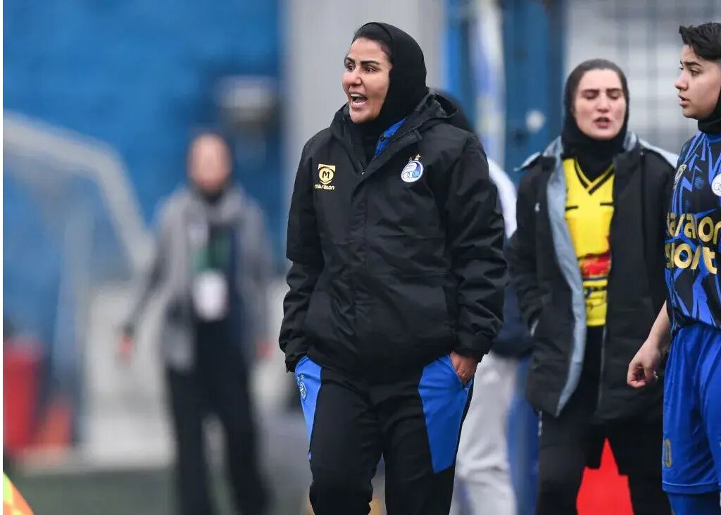 به خاطر استقلال پیشنهاد ملی را رد کردم