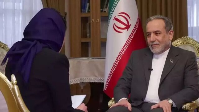 عراقچی: هدف مشترک ما با اردوغان، رفاه منطقه است/ در حال حاضر هیچ مبنای جدی برای مذاکره با واشنگتن وجود ندارد/اگر حمله‌ای صورت گیرد، قویاً پاسخ خواهیم