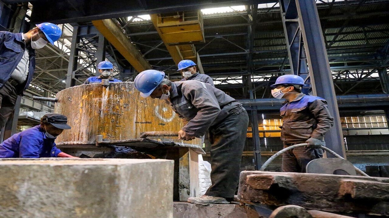 تزریق ۷۰۰ همت مرهمی بر صنایع کشور/ کدام صنایع مشمول دریافت تسهیلات ۷۰۰ همتی می‌شوند