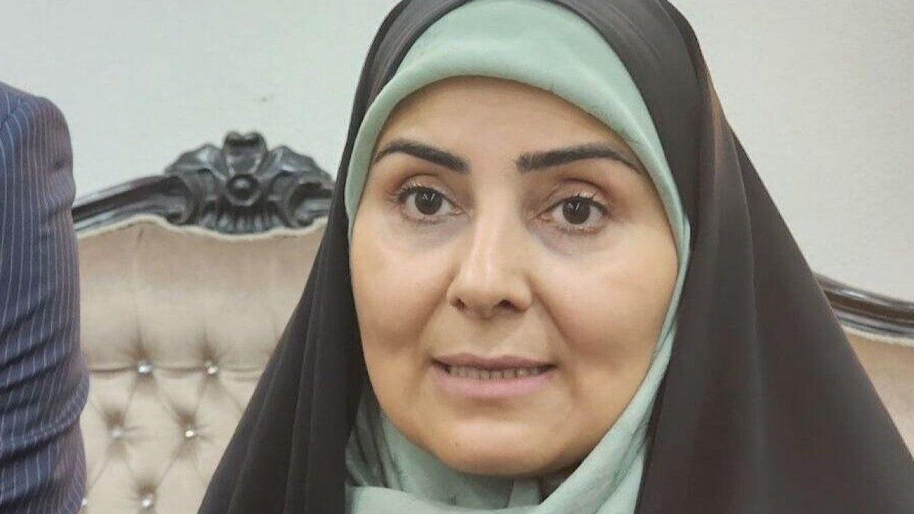 صادق: مطالبات کامیون‌داران پرداخت می‌شود