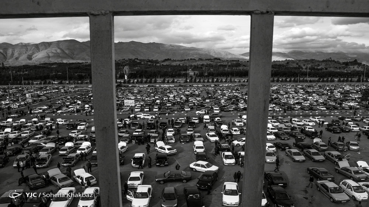 چرا بازار خودرو آرام نمی‌گیرد؟