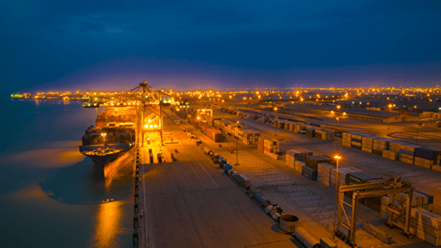 ایرانی‌ها در خلیج فارس، مشغول رکوردشکنی