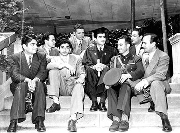 کارنامه سیاه شاهزاده پهلوی در قتل فلور کارنامه سیاه شاهزاده پهلوی در قتل فلور