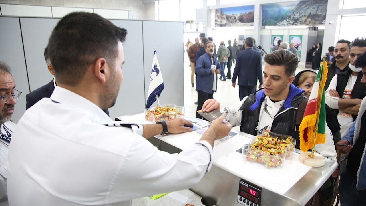 ابلاغ ضوابط و تعیین سقف هزینه اصلاح نام و مشخصات مسافر در بلیت هواپیما