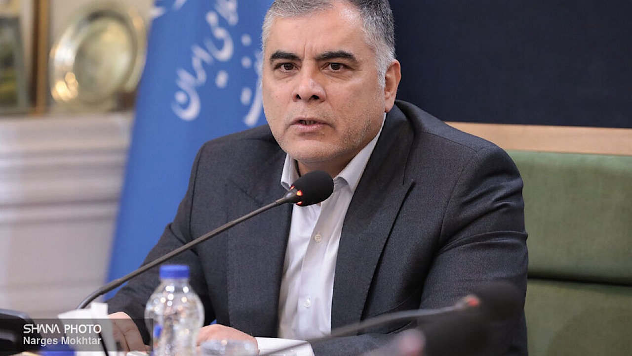 ظرفیت تولید محصولات پتروشیمی در دولت چهاردهم به ۱۰۰ میلیون تن رسید ظرفیت تولید محصولات پتروشیمی در دولت چهاردهم به ۱۰۰ میلیون تن رسید