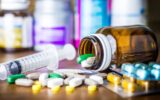 HIV دیگر حکم مرگ نیست/ با مصرف دارو میتوان عادی زندگی کرد HIV دیگر حکم مرگ نیست/ با مصرف دارو میتوان عادی زندگی کرد
