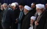 تصاویری از گفتگوی پزشکیان و آملی لاریجانی با فرزند ارشد رهبر شهید انقلاب تصاویری از گفتگوی پزشکیان و آملی لاریجانی با فرزند ارشد رهبر شهید انقلاب