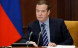 مدودف: روسیه حق هدف قرار دادن کشتیهای حامل محموله برای دشمن را دارد مدودف: روسیه حق هدف قرار دادن کشتیهای حامل محموله برای دشمن را دارد