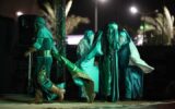 «روایت عشق» در نجف روی صحنه رفت؛ نمایش ۸ قاب تصویری از واقعه کربلا «روایت عشق» در نجف روی صحنه رفت؛ نمایش ۸ قاب تصویری از واقعه کربلا