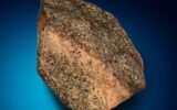 قدیمیترین سنگ مریخی روی زمین رازهای تازهای درمورد سیاره سرخ فاش کرد قدیمیترین سنگ مریخی روی زمین رازهای تازهای درمورد سیاره سرخ فاش کرد